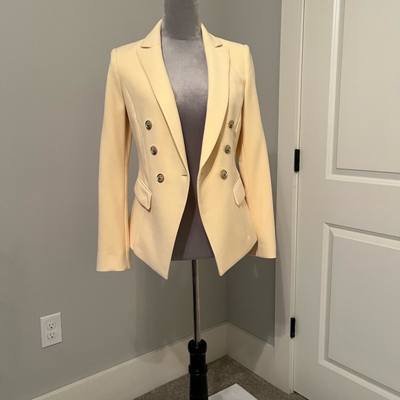 Yellow blazer White House black market - Picture 1 of 9
